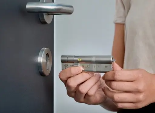 NUKI Smart Lock ULTRA Išmanusis durų užraktas