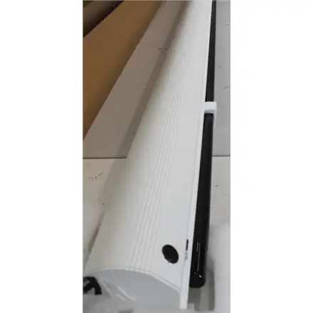SALE OUT. Elite Screens Saker Series – 6