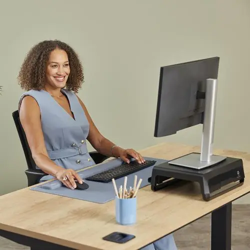 Fellowes Breyta Palm Wrist Rest – 8