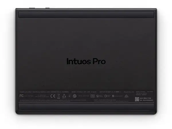 Wacom graphics tablet Intuos Pro S (2025) – 3