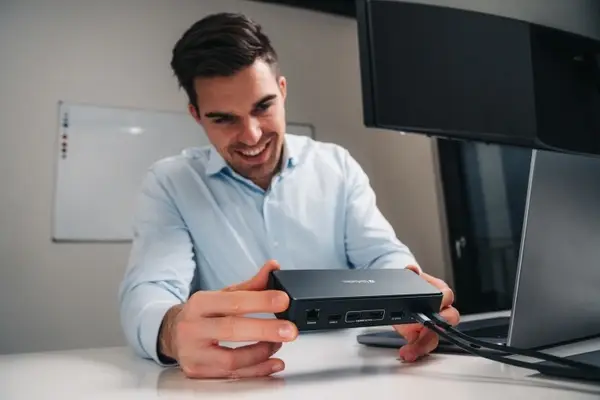 Verbatim 32174 CDS-15SSD USB-C Pro Jungčių stotelė 15 Ports, 256GB SSD, Pilka/Juoda – 10