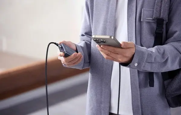 Ugreen L528 USB-C į USB-C kabelis, 240 W, 3 m Juodas – 8