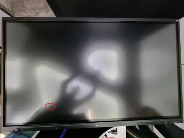 [Pažeistas ekranas] LG 65TR3DQ 65" interaktyvus ekranas – 2