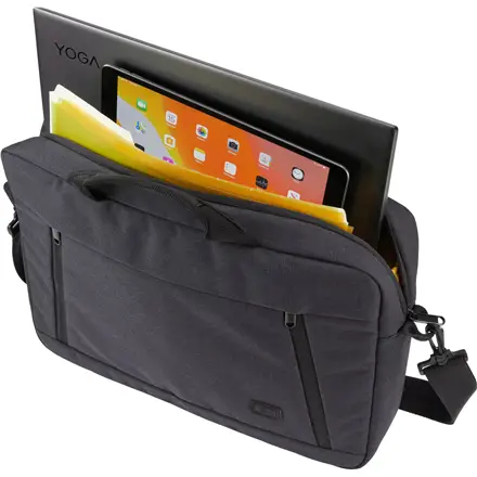 Case Logic Huxton Fits up to size 16 " – 8