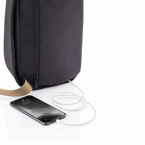 XD DIZAINO KUPRINĖ NUO VAGYSTĖS BOBBY SLING BLACK P/N: P705.781 – 7