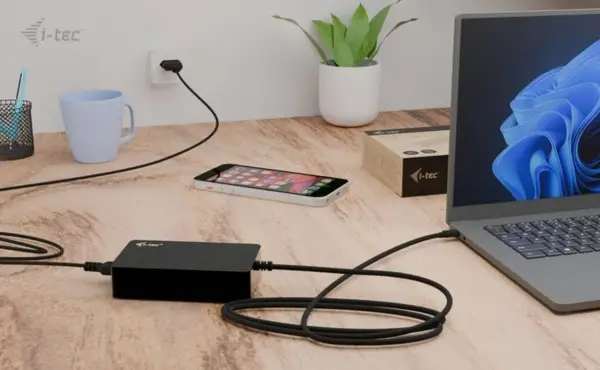 Universal Charger USB-C PD 3.1 140W – 2