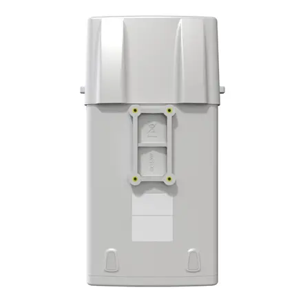 MikroTik BaseBox 5 (RouterBOARD 912UAG with 600Mhz Atheros CPU, 64MB RAM, 1xGigabit LAN, USB, miniPCIe, built-in 5Ghz 802.11a/n 2x2