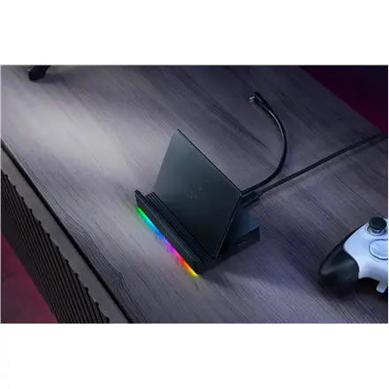 Razer Handheld Dock Chroma - USB Type C 6-in-1 Docking Station – 6