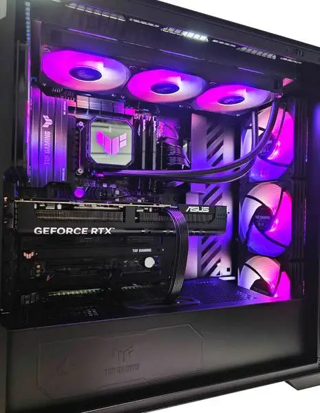 Asmeninio komp. komplektas TUF ULTRA (Powered by ASUS): Intel® Core™ Ultra 5 250KF Plus (18 branduolių) procesorius – 5